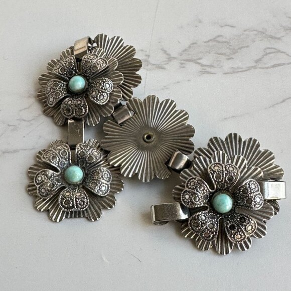 Vintage Floral Silvertone Bracelet With Turquoise Colored Stones 7" - Picture 7 of 11
